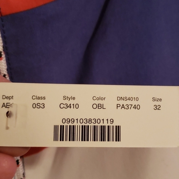 J. Crew 9" Board Shorts NWT - Picture 10 of 14